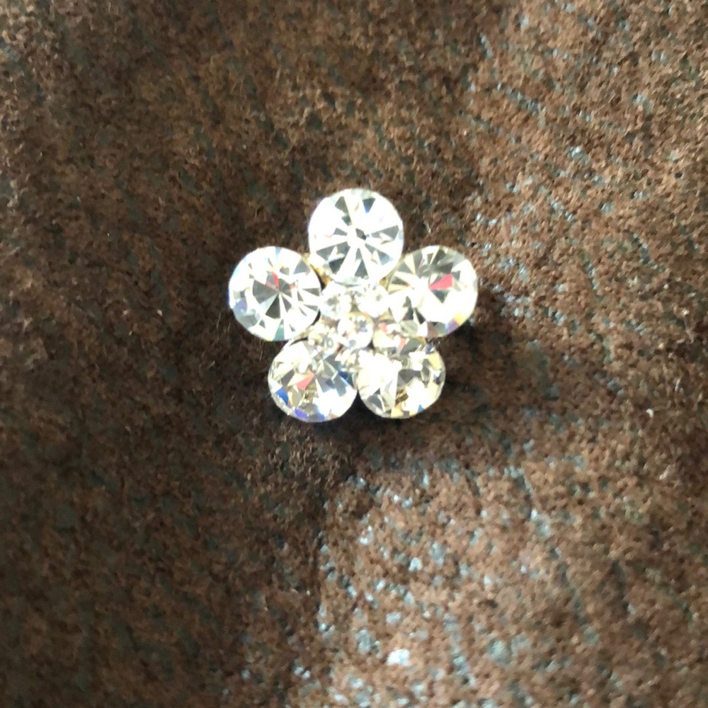 Lot of bridal bustle pins
